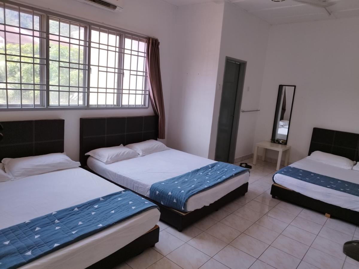 Wong Bentong Makmur Homestay Exterior photo